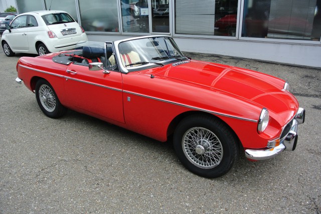 01mgb.jpg