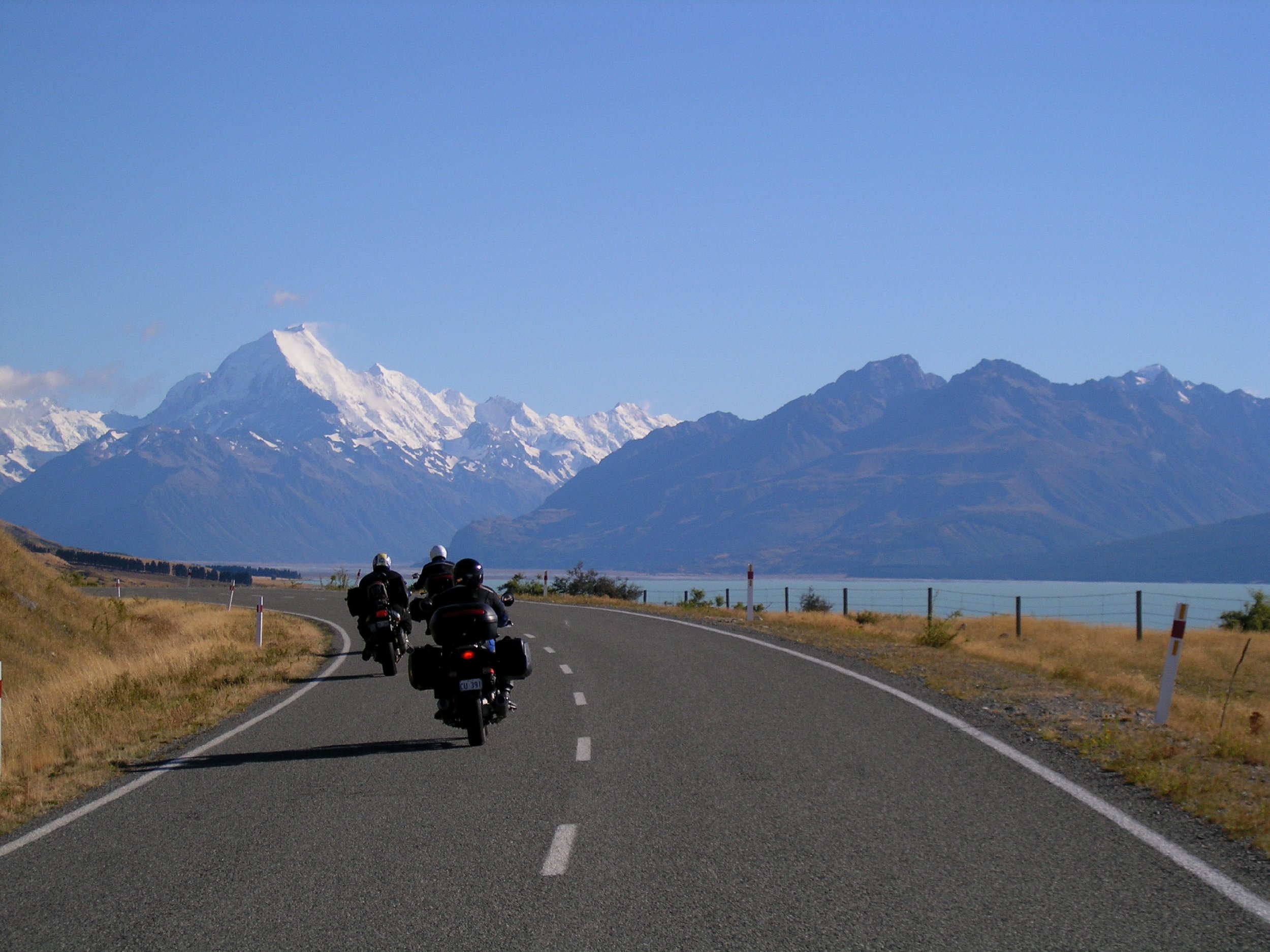 0520a_Mt Cook Rd.JPG