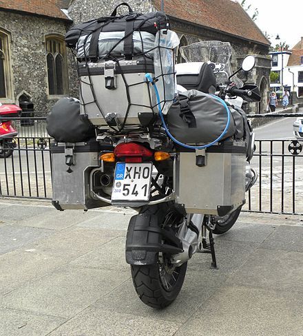 440px-BMW_R1200GS_fully_kitted.jpg