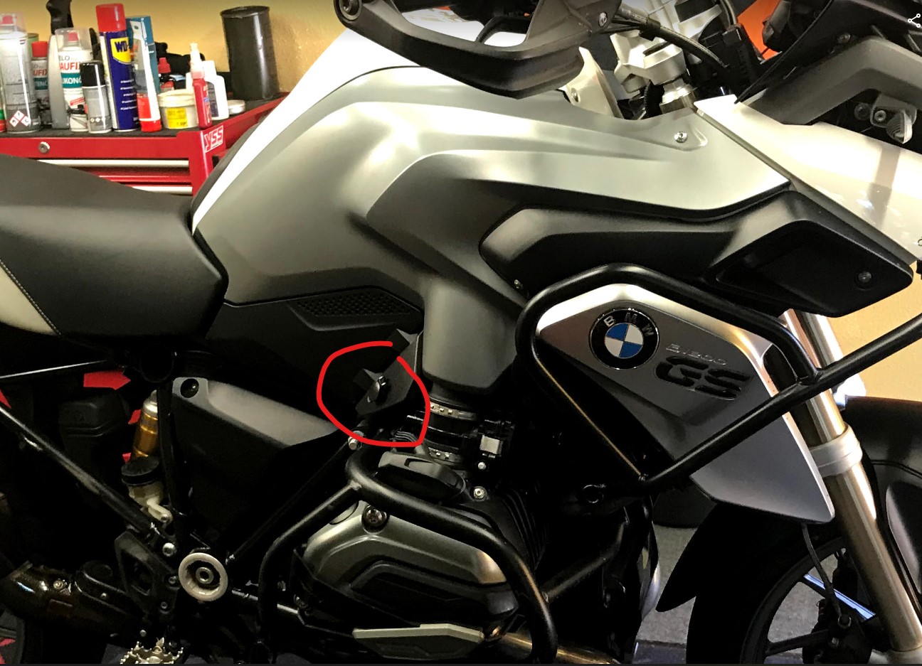 Bordsteckdose - 12 Volt Steckdose für BMW Motorrad Modelle