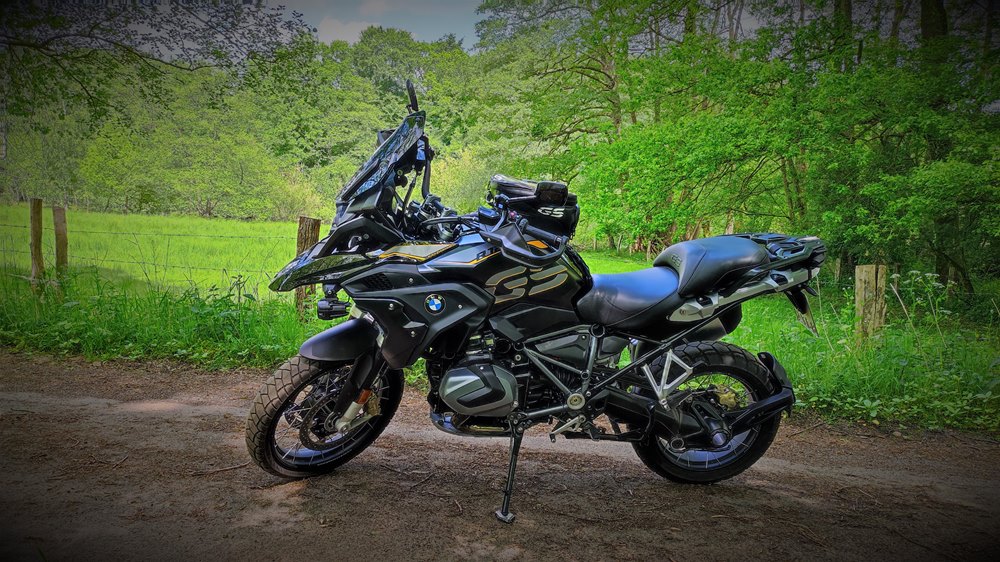 BMW R1250 GS .jpg