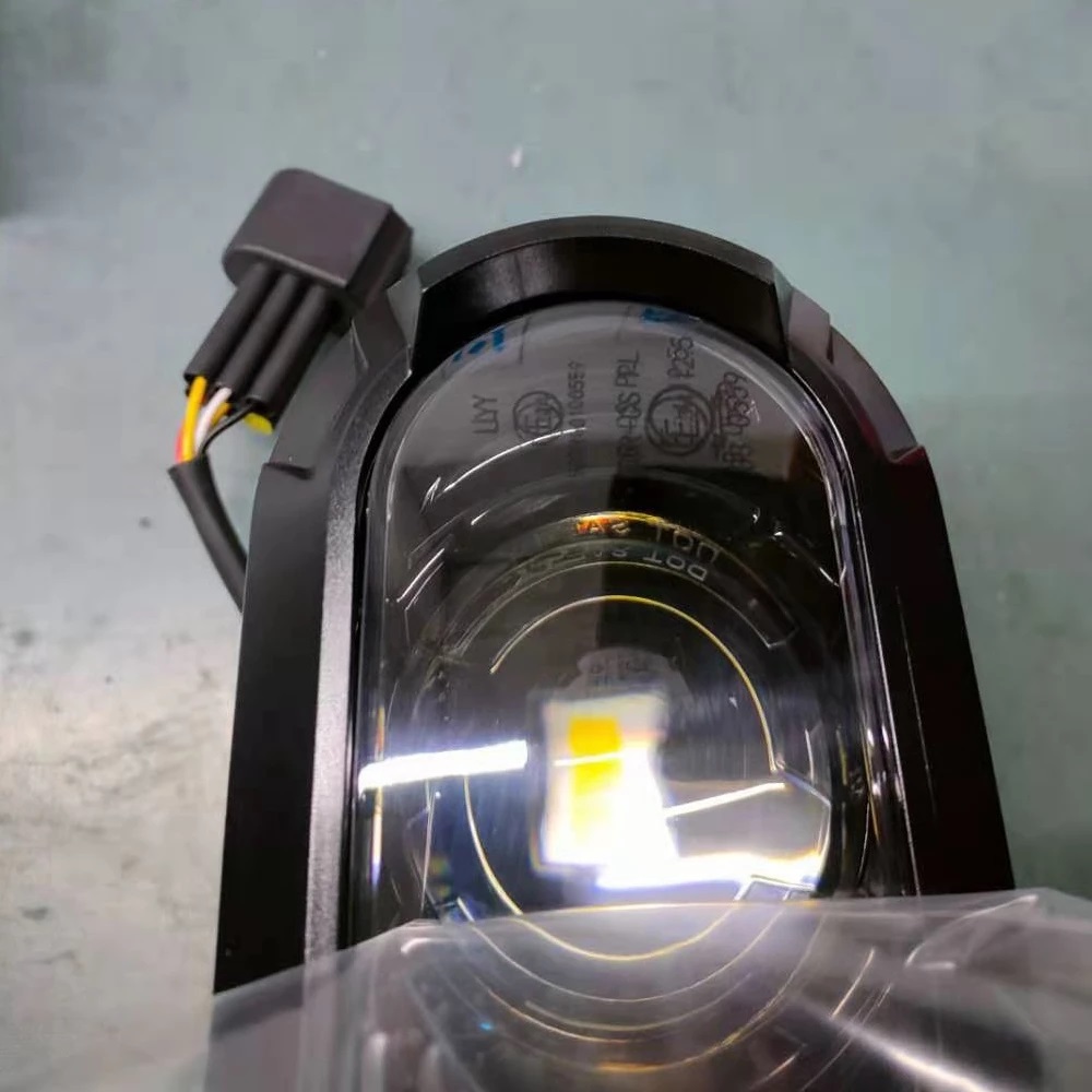 Voll-LED Scheinwerfer mit E-Zeichen für F800GS..