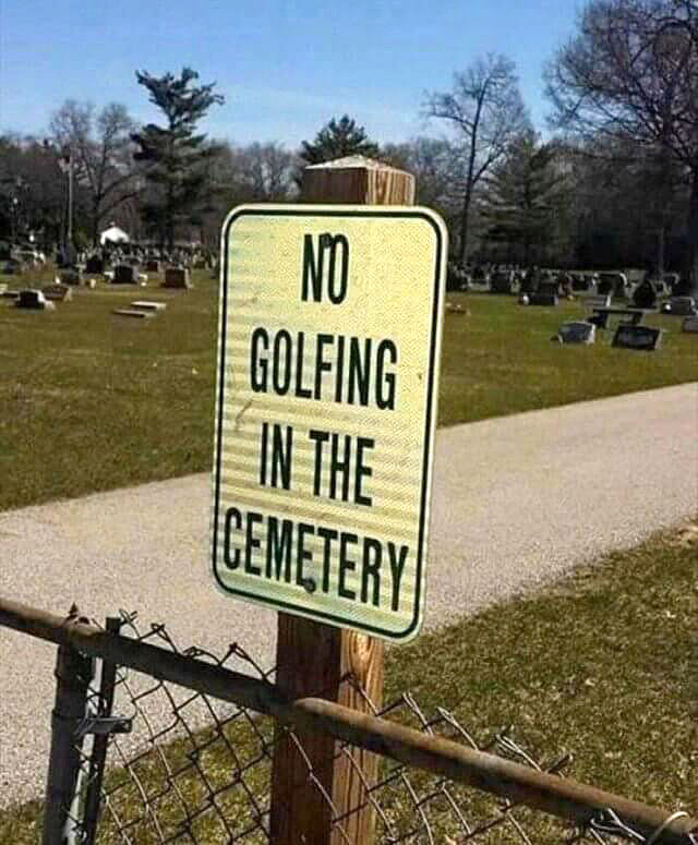 Golfen_Friedhof.jpg