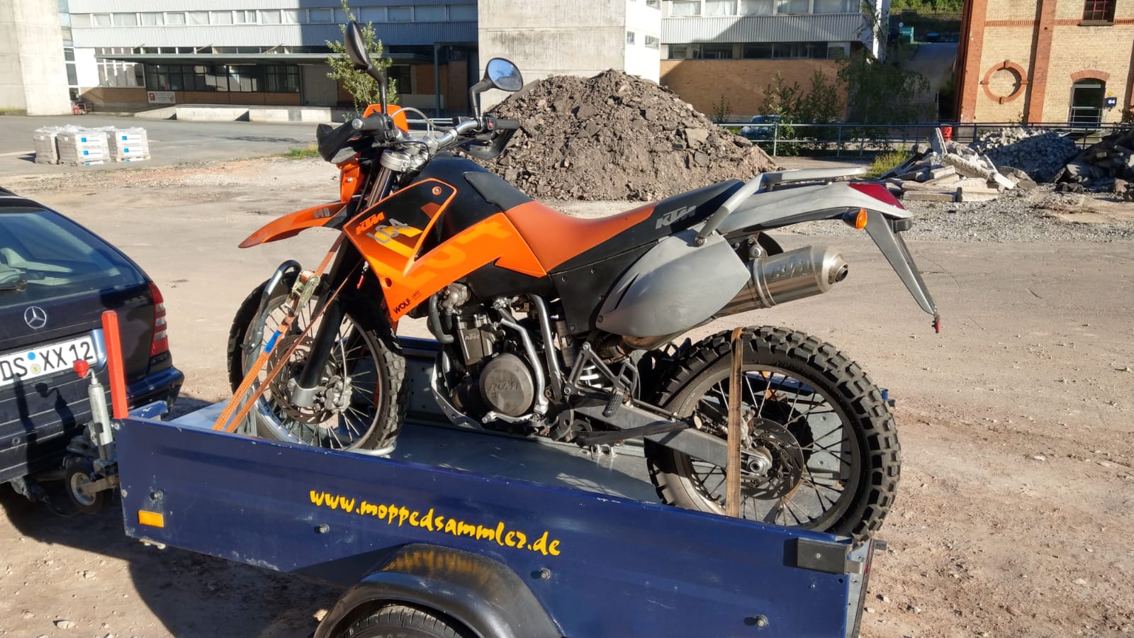 ktm4.jpg