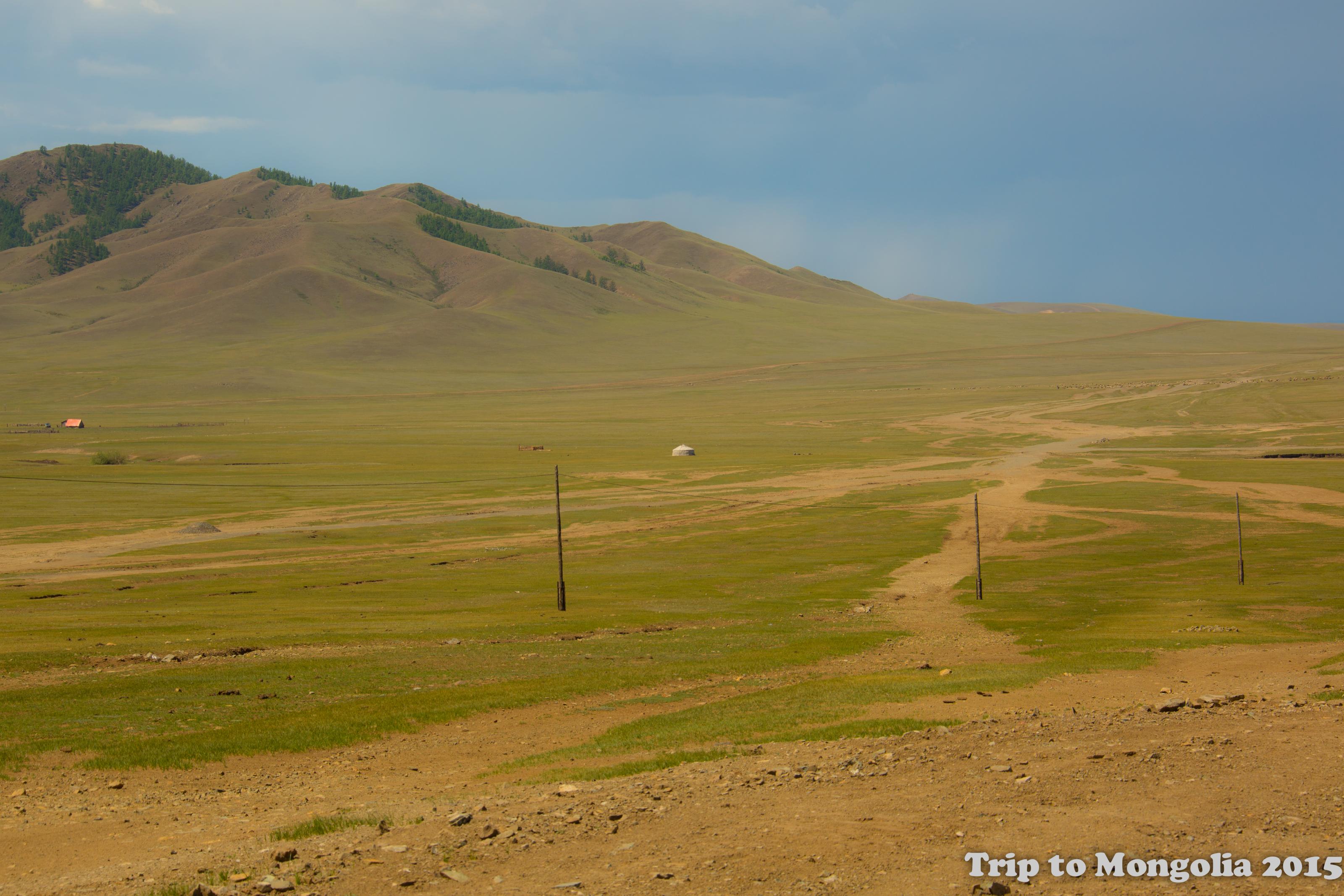 Offroadparadies richtung Ulaangoom_.jpg