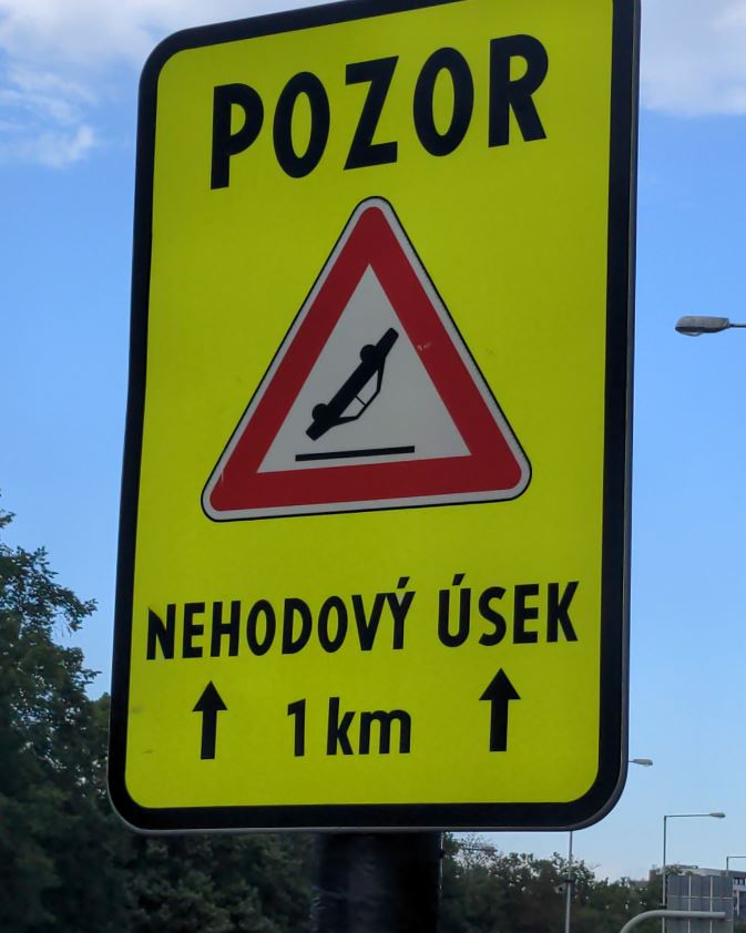 pozor.jpg