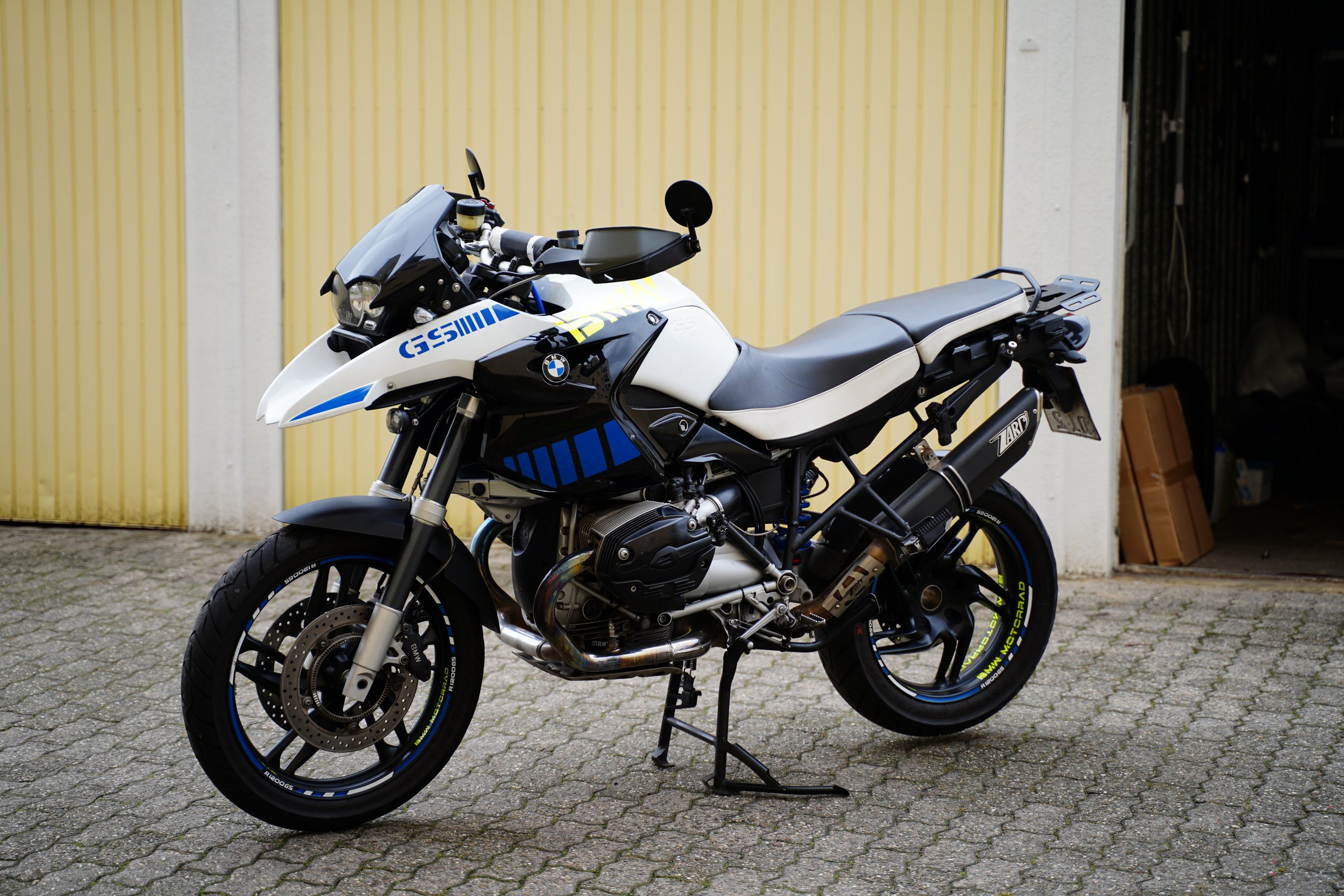 r1200gs-blauweiß.JPG