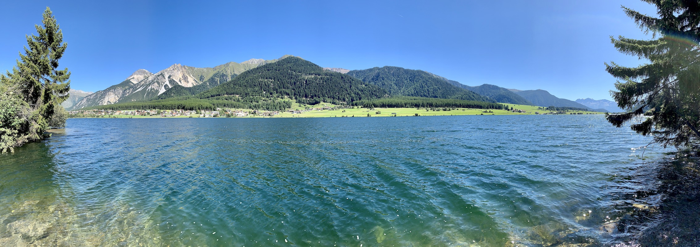 Reschensee Sommer 2019.JPG