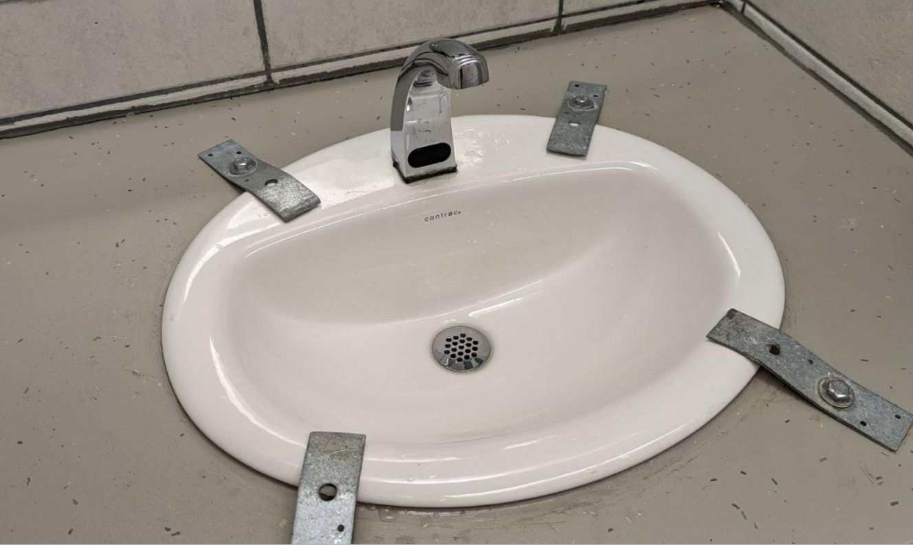 sink runs.jpg