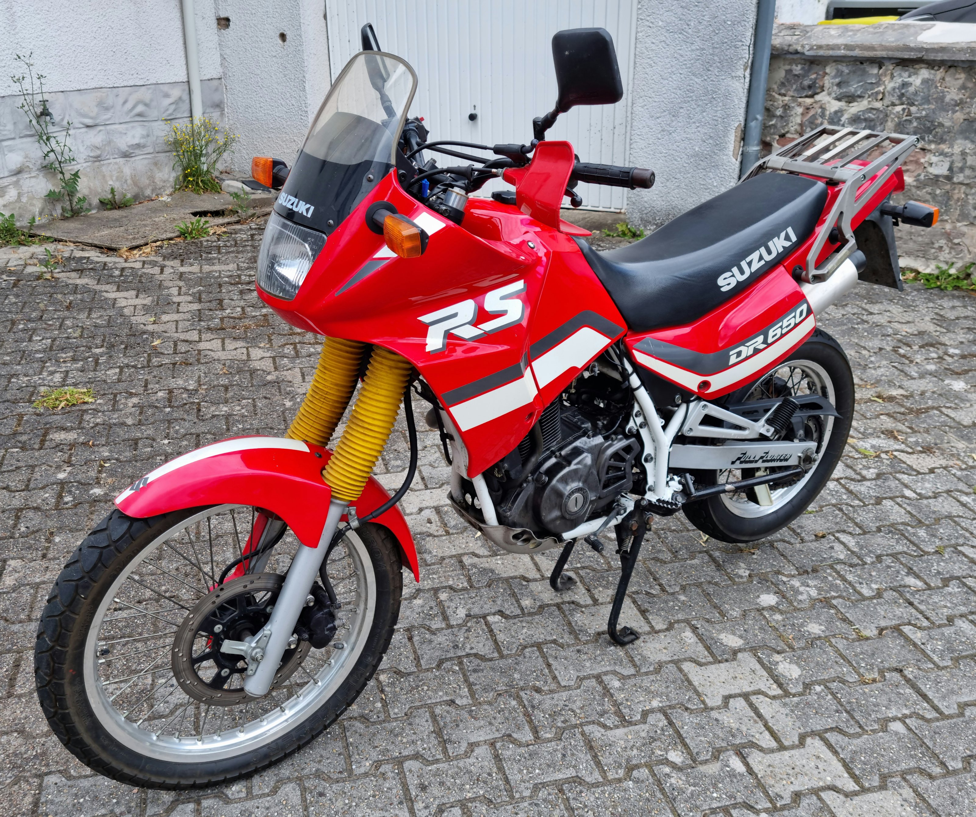 Suzuki DR 650 RS-7.jpg