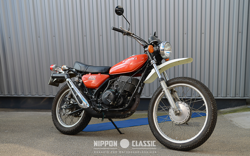 Suzuki_TS400_5_Nippon-Classic.de_.jpg