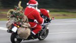 Weihnachtsmann Moped.jpg