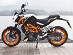 ktm-duke-390-2.jpg