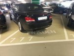 Parkplatz für Frauen.jpg