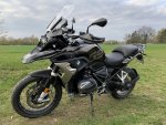 BMW1250GS_CH_01.jpg