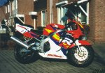 7_Cbr900.jpg