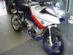 800px-BMW_R_1100_S_Boxer_Cup_Replica.jpg