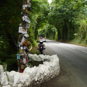 FAIRY BRIDGE
Die Brücke aller Renn- u. Motorradfahrer