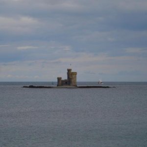 Insel im Hafen von Douglas