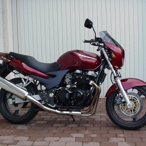 2. Kawa ZR 7