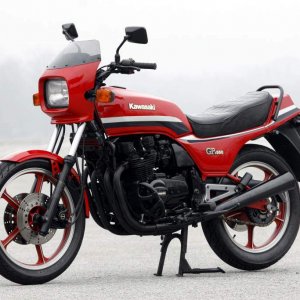 8 Kawasaki GPz 550 1984