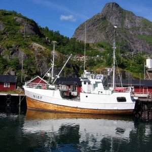 Fischerboot auf Lofoten