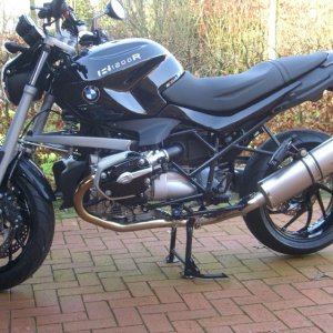 R1200R mit SR-Titan-Endtopf