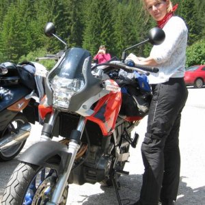 Eine Saison-06 mit Aprilia Pegaso 650 Strada