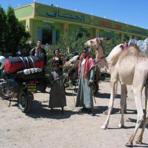 Auf dem Weg von Luxor nach Horgada