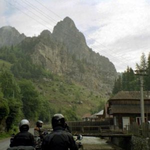 und wieder herunten und auf zum nächsten Pass