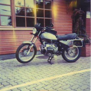 meine 1. R80ST
aus Mitleid bald dem Harley-fahrtenden Ex verkauft