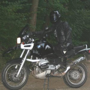 R 1100 GS Schlossberg 2 - gaaanz oben auf dem Freiburger Schloßberg