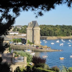 Blick von der Cite d`Alet, Tour Solidor