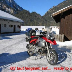 28 GS im Schnee