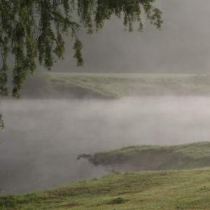 Entlang der Weser bieten sich immer wieder Plätze zum verweilen!