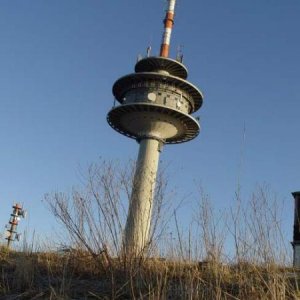 Der Sendemast auf dem Monte Wau Wau (Köterberg).