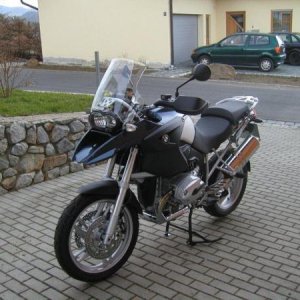 1200 GS 001