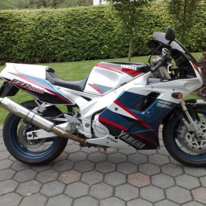 Yamaha FZR 1000   1996    meine Nr.5