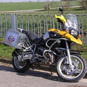 GS 1200