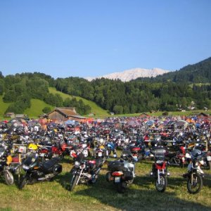 BMW-Days und Motorräder soweit das Auge reicht