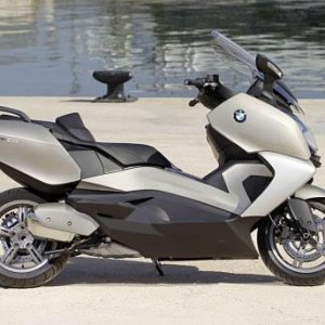 BMW C650