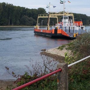 Ausfahrt am 06.10.2012 Rheinfähre Leopolsdhafen