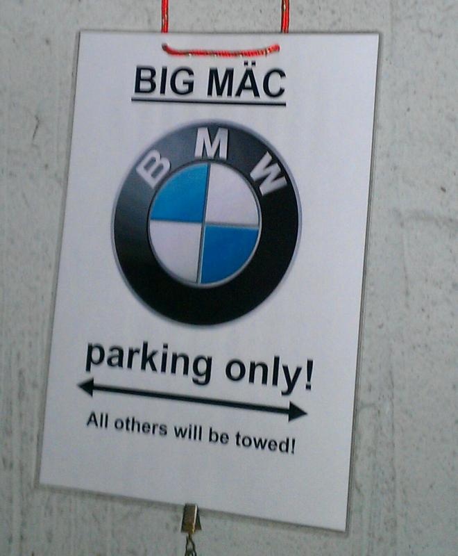 BIG MÄC parking.......