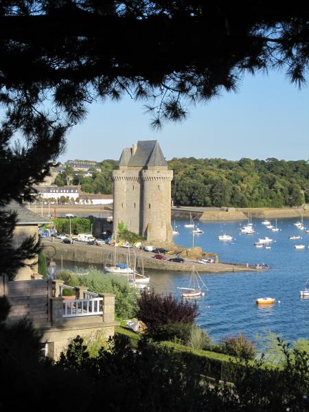 Blick von der Cite d`Alet, Tour Solidor