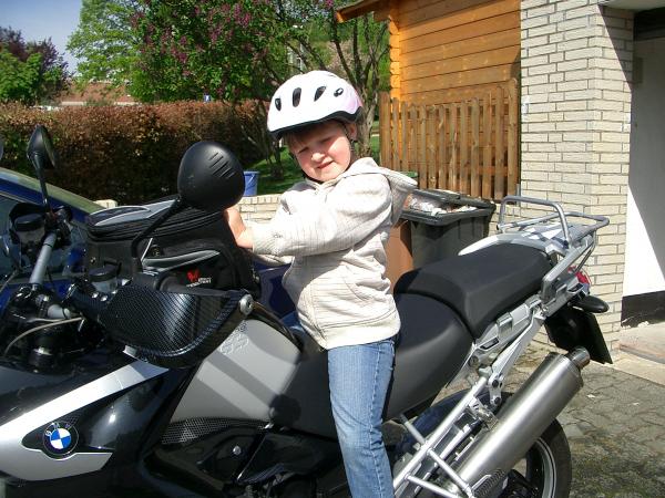 BMW R1200 GS mit meiner Tochter Lara