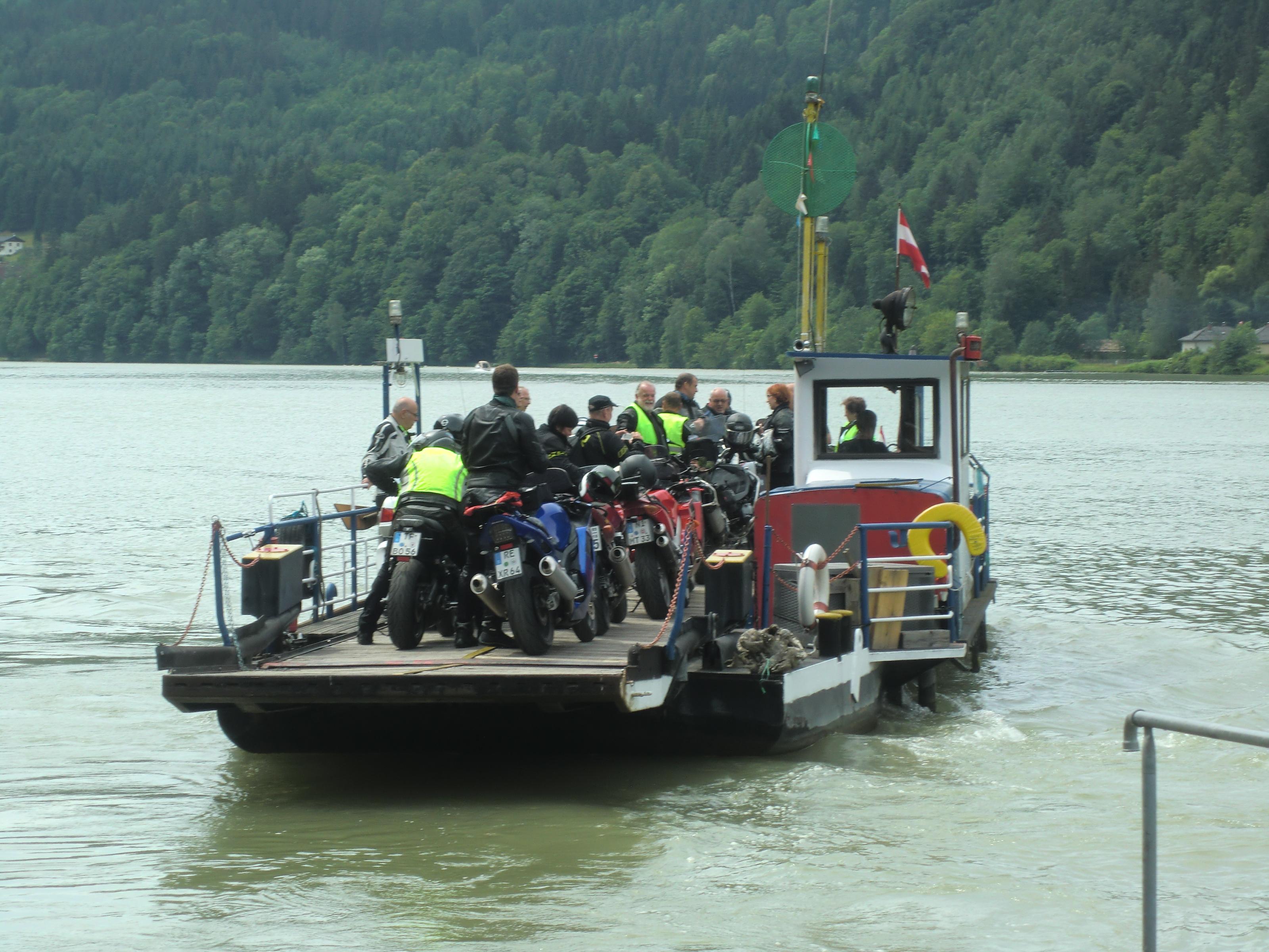 CIMG2926 Bay.Wald Treffen 2018
Fähre in Ö