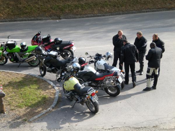 Die ganze Gruppe kurz vor GG ( Gross Glockner )