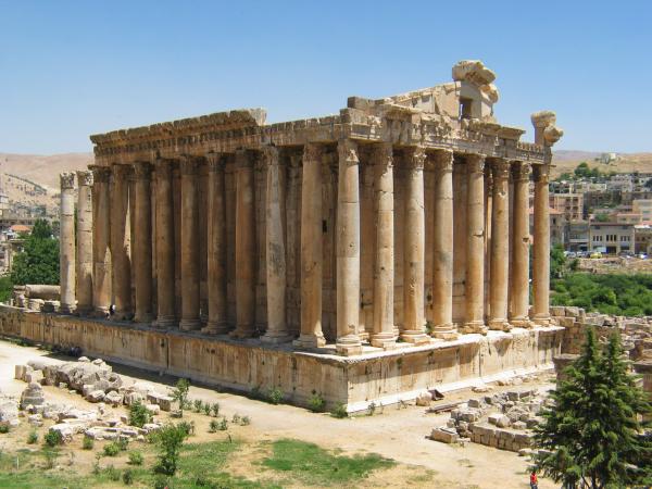 Die gigantischen Tempelanlagen der Römer von Baálbeck
im Libanon. Haben schon unseren Kaiser Wilhelm fasziniert