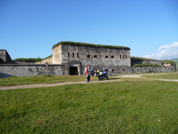 Fort Central  / Tende Pass