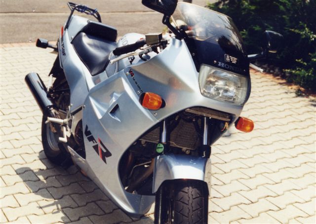 Honda VFR750F Bj86 1